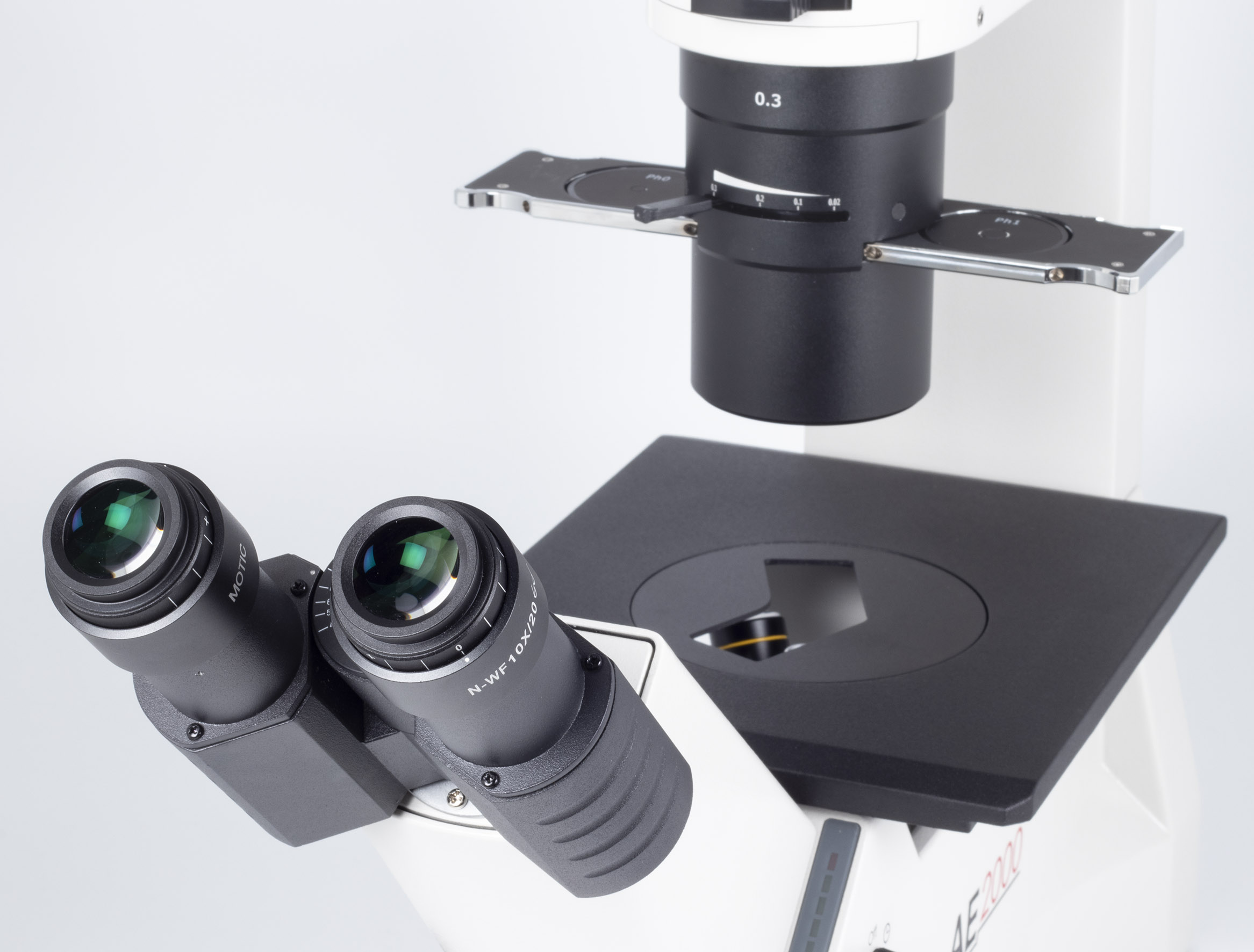 AE2000 Binocular - DETAIL4 - IMG