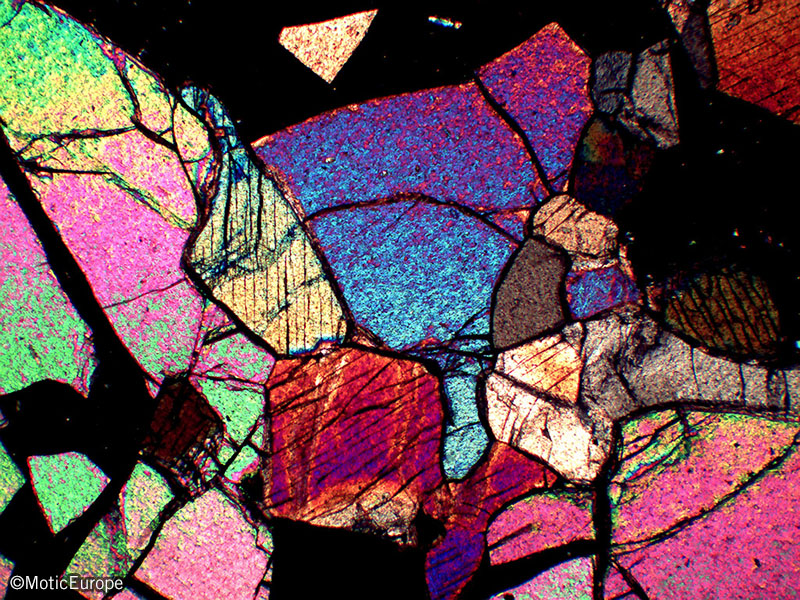 Mineral Section - Peridotita