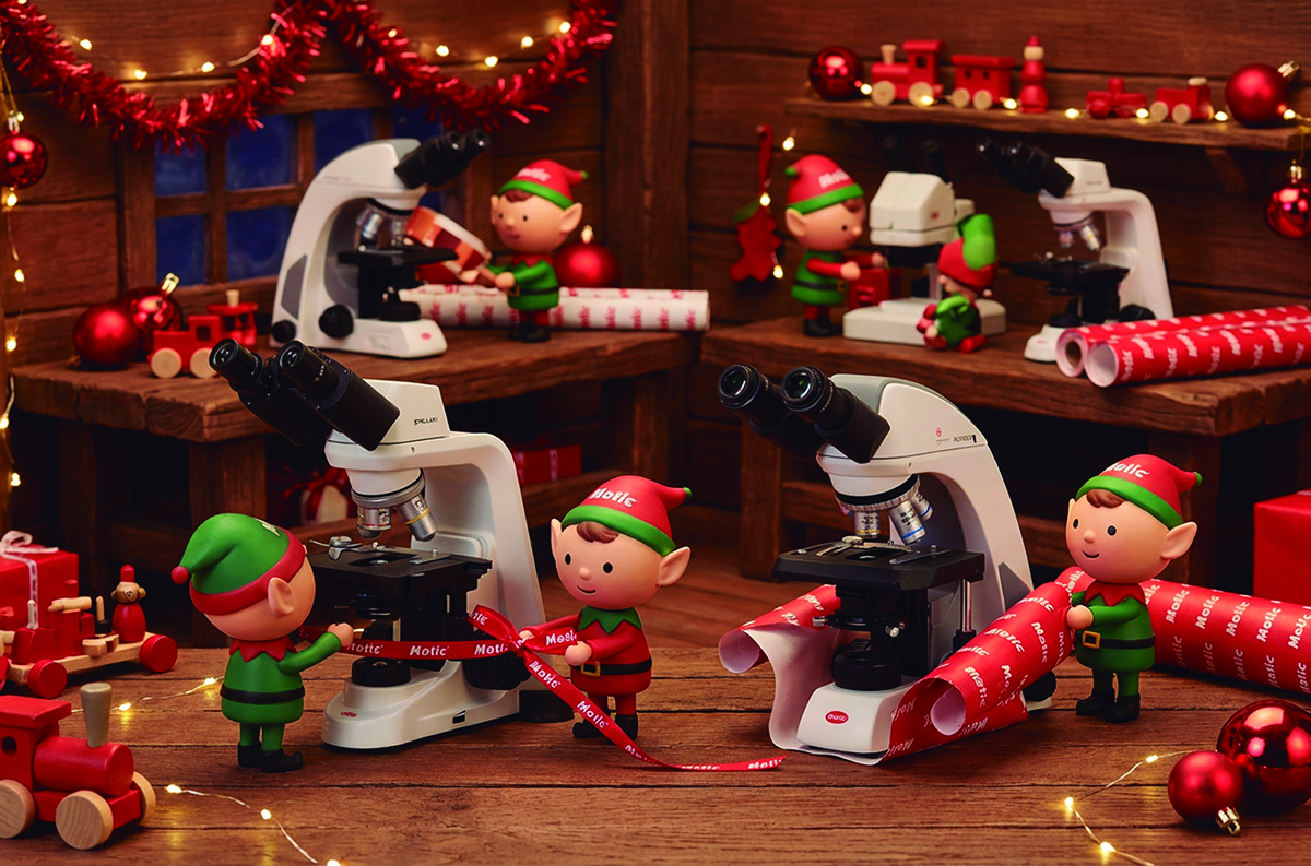 Motic Europe Christmas Elves
